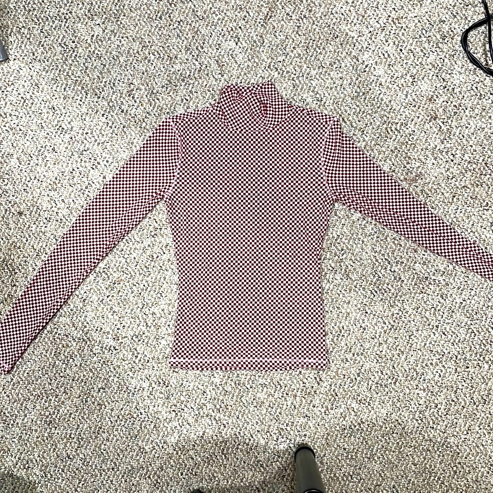 Levi’s pink checker long sleeve turtleneck